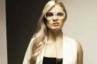 dubbelbeeld spiegel zwart witte kleding